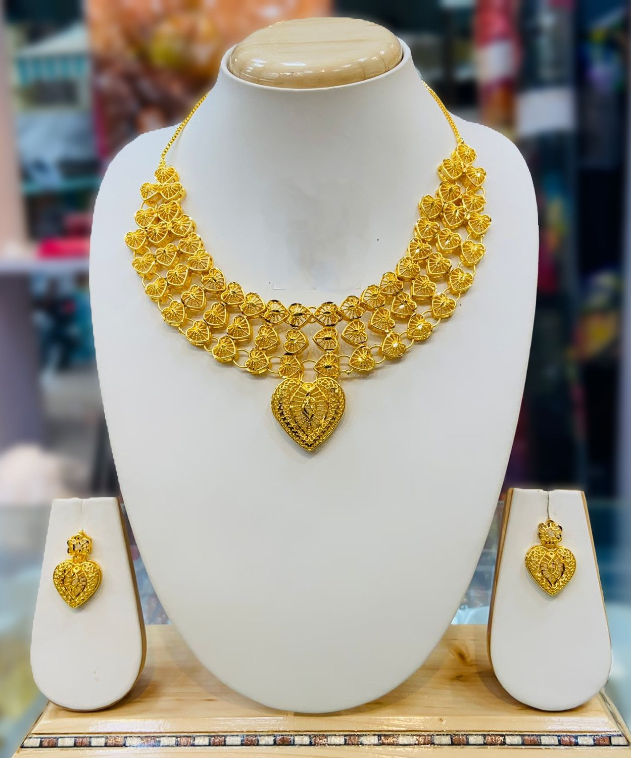 DAMSEL High Quality Gold-plated Necklace and Earrings